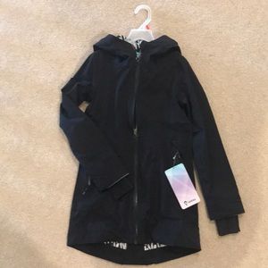 Girls Ivivva jacket. New with tags. Size 7.